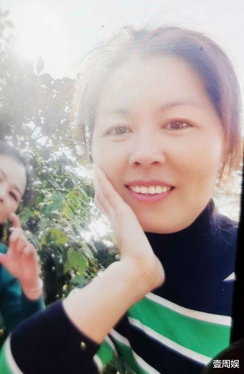 76岁TVB秦煌公开情人照片,领综援补贴母女生活费,女方还有老公