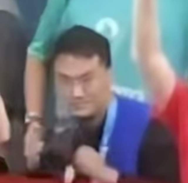 破案了!球拍被踩断后续:王楚钦回应,“凶手”被扒,果然有情况