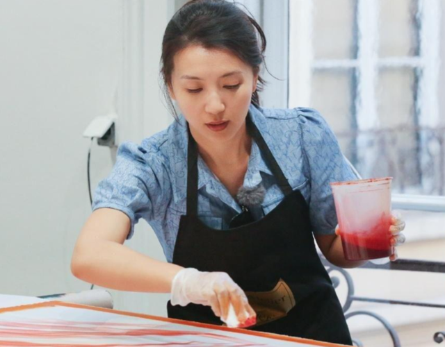 全网抵制！拿没教养当个性的她，终于惹了众怒！难怪金靖都嫌弃她