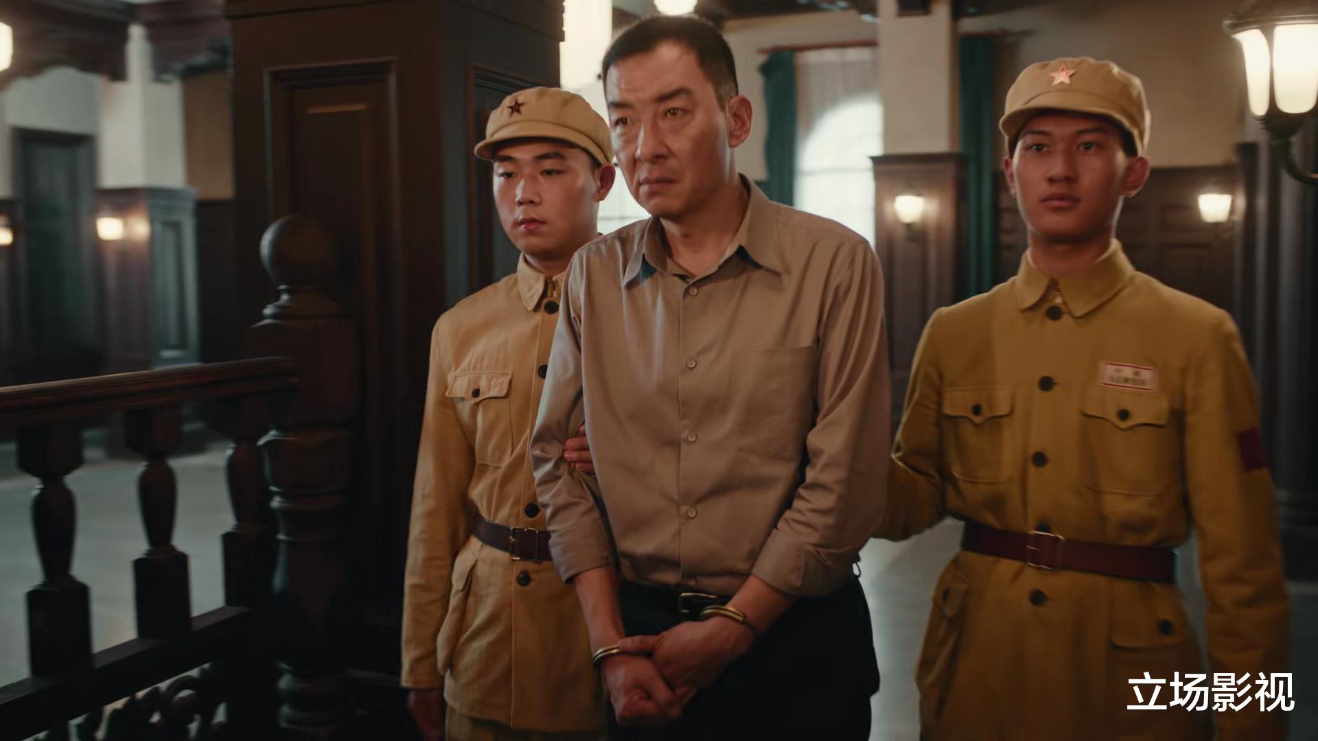 《暗夜与黎明》38集大结局引热议，郑兰亭到死都不知道，他到底死在了谁手上