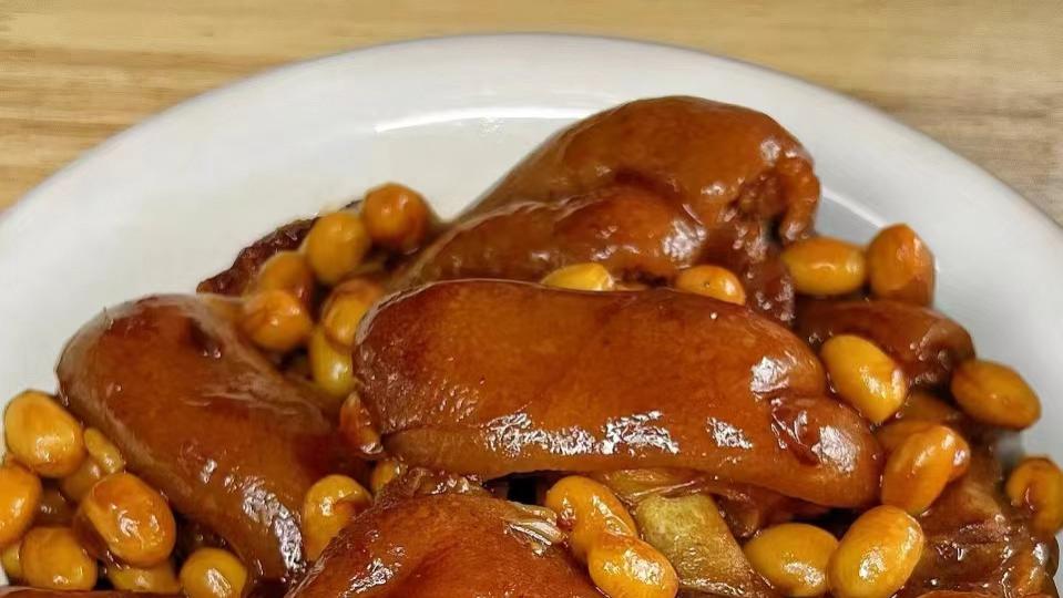 黄豆焖猪蹄详细比例做法