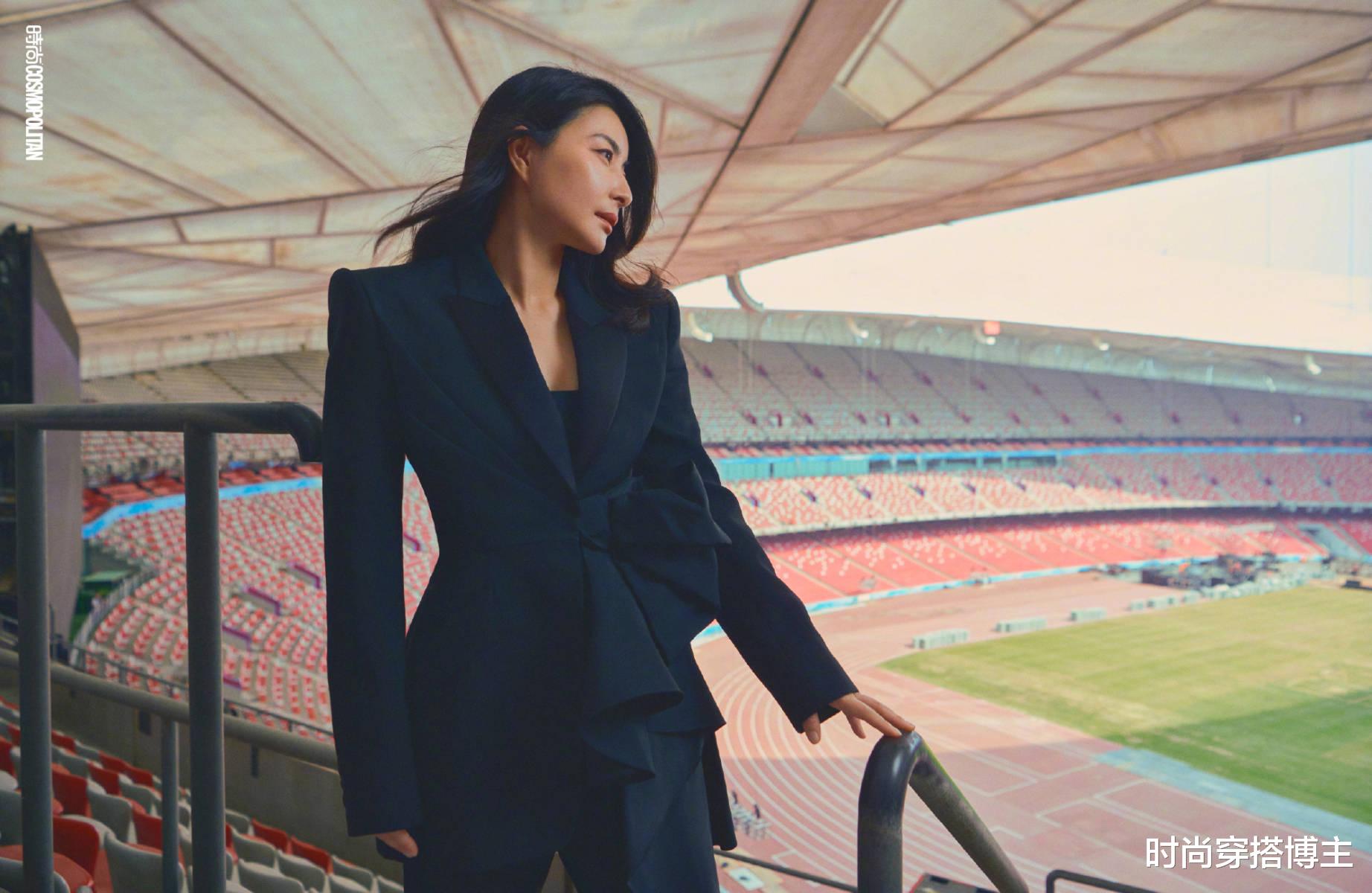 终于理解郭晶晶所说，为什么一打扮，霍启刚就怕她跑了...