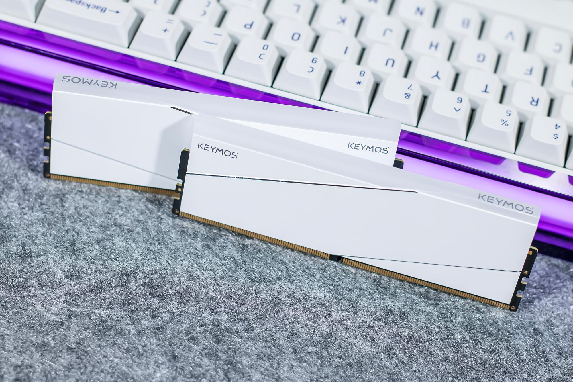 简约有型，高频与低时序相随，科摩思赤霄白帝DDR5 7200内存条评测