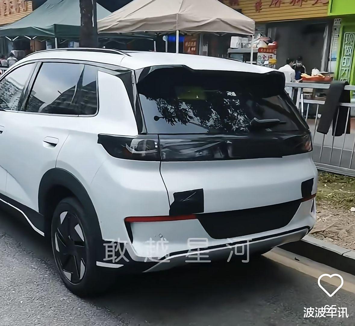 比亚迪海狮05 EV实车曝光，外观很有辨识度