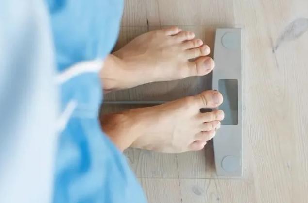 寿命和体重有什么关系？50岁后，体重越接近“这个数”，越是健康