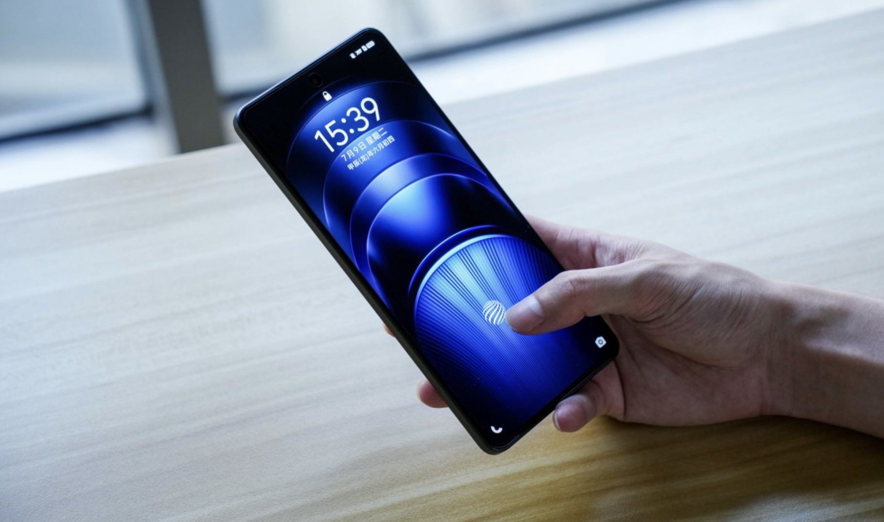 骁龙8Gen3+120W+144Hz,如今低至1889元起,可以“闭眼买”