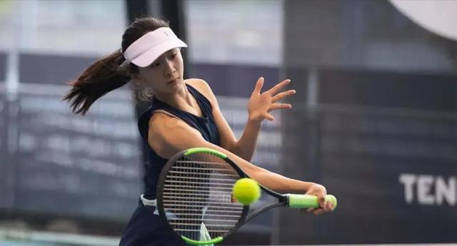 刘诗诗现身奥运赛场,美得令人浑身打激灵,旁边的老外都看呆了!