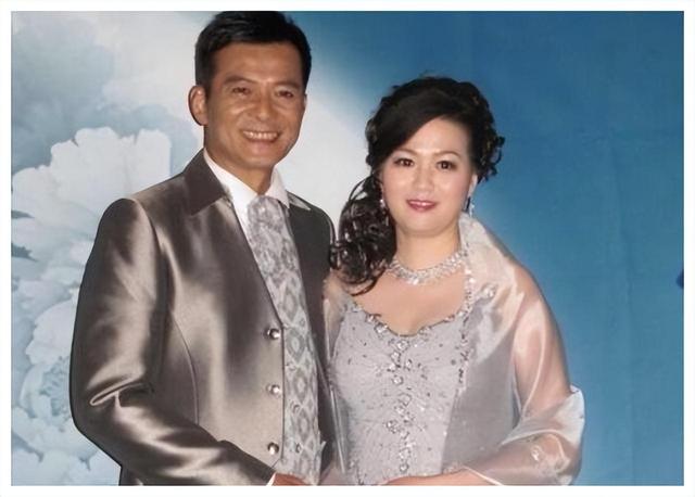 原来她早已离世!抗癌整整七年花了7500万,59岁留下遗书离开人世