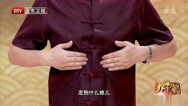 越来越热，散结最佳期！?凡寒湿重必有4淤，通4穴，防各种结节！