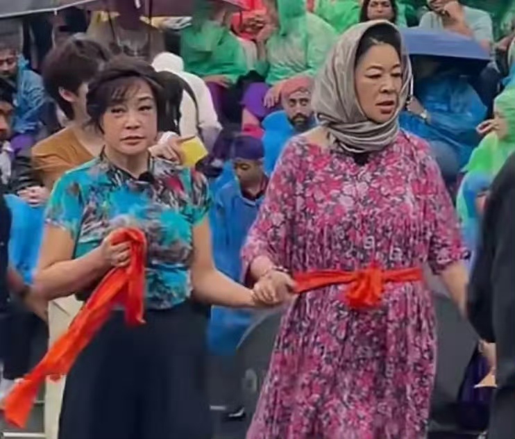 刘晓庆前男友直播内容全记录,厚着脸皮为8年“奶孙恋”追讨504万赔偿