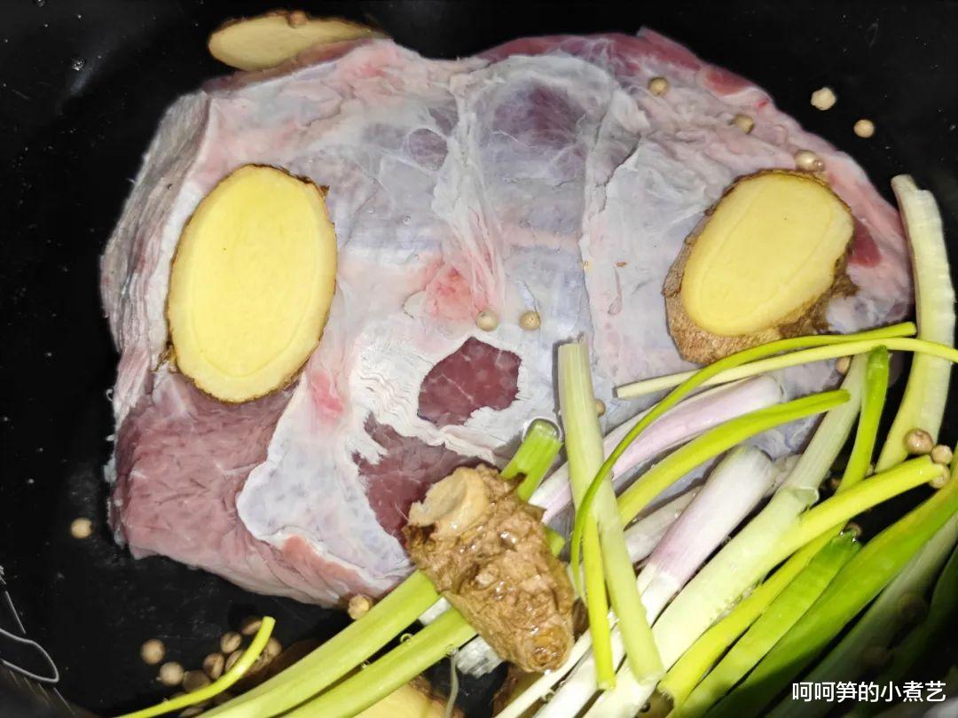 牛肉的最简单吃法,清汤牛腱子,汤清味美有嚼劲,简单又好吃