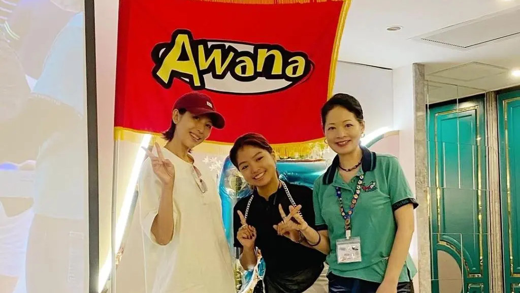 蔡少芬11岁女儿变成熟潮女！母女用一张脸，4岁儿子好动身手敏捷