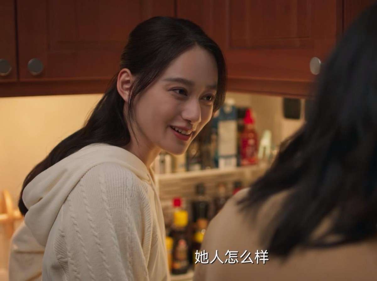 被《城中之城》3位女演员惊艳了,不扮嫩、不油腻,个个都是美人胚子