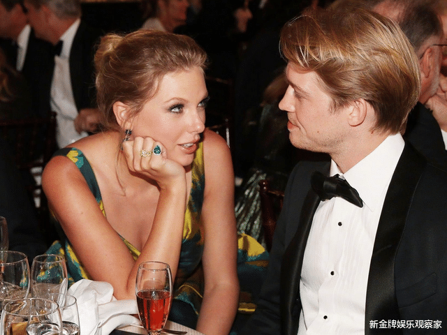 气人吗？新男友花800万看霉霉演唱会，前男友却能从巡演里分钱