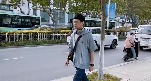 面如骷髅、腿如麻杆、满目沧桑,这6位男神,都被减肥坑惨了