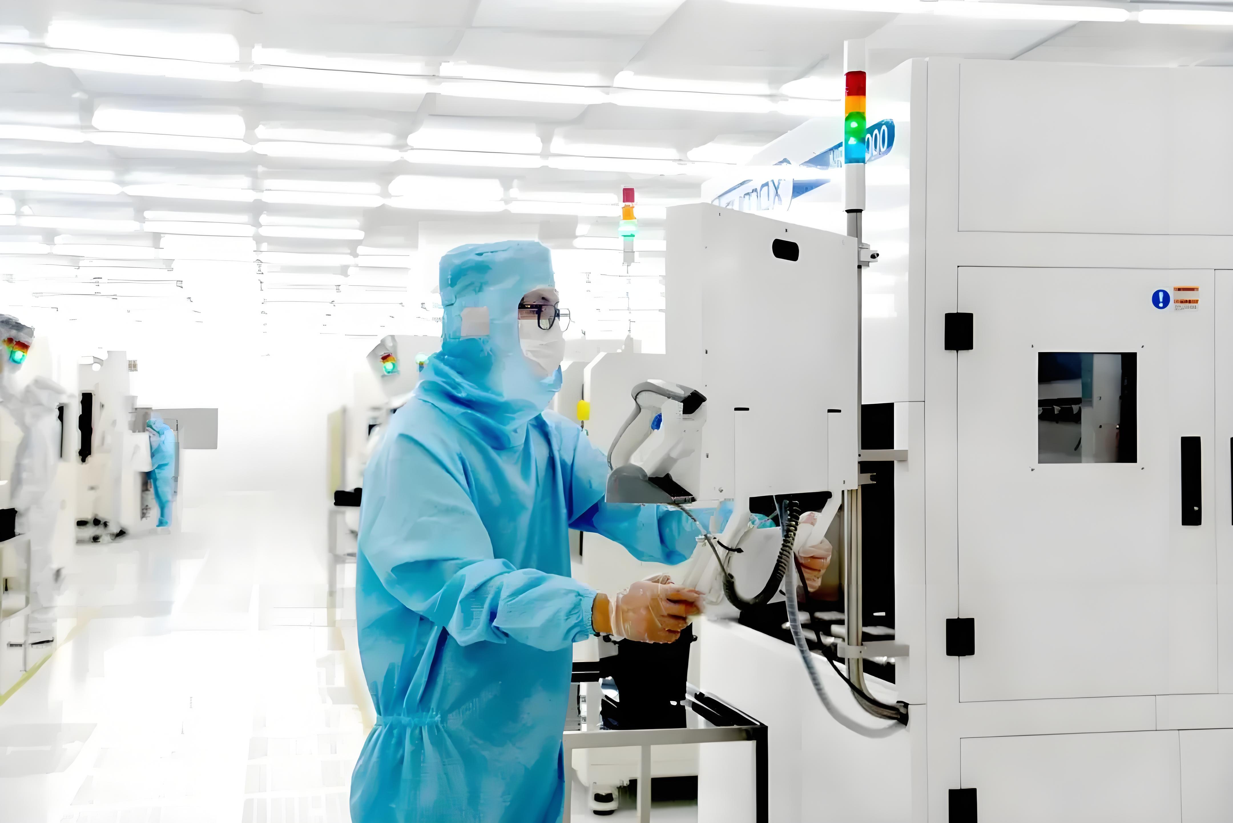 英特尔濒临倒闭:美企芯片衰落,全球科技格局将重新洗牌!