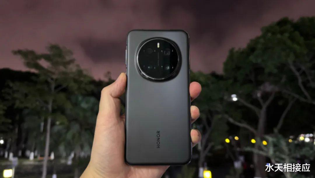 荣耀Magic7Pro使用10天感受：五大优点+两小缺点，综合体验出众