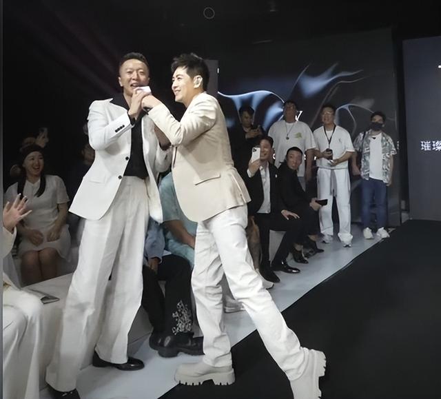 代勇回复与樊小慧争议并非剧本,称小慧能力强,但毁在了性格上