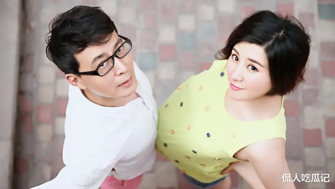 《庆余年2》于洋：与演员王雅捷相爱20年并育有一子，54岁越老越帅是宠妻狂魔