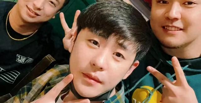 张云雷深夜疾呼：私生饭的侵扰何时休