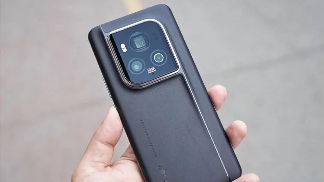 荣耀打响价格战，16GB+1TB+卫星通信+3D解锁，如今售价一跌再跌