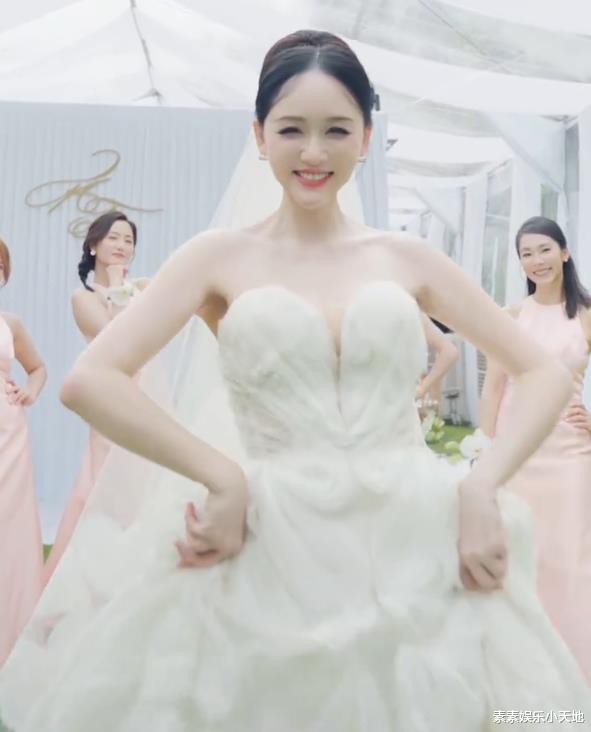 陈乔恩婚礼敬茶房曝光,明道发文梦回王子变青蛙,陈乔恩问红包呢