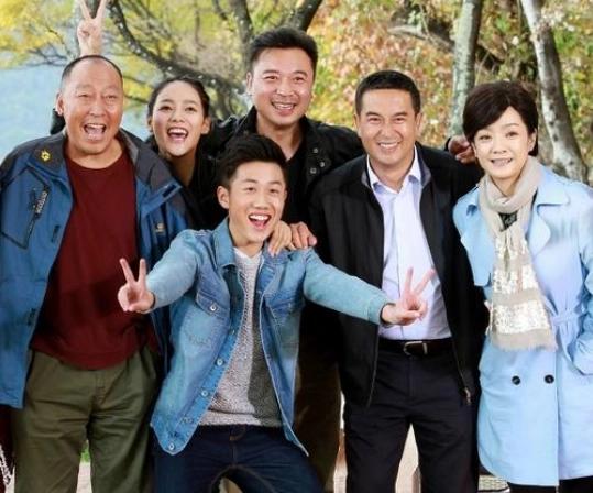 张嘉译的7个“女儿”,前5个都越来越火,唯独她渐渐被遗忘