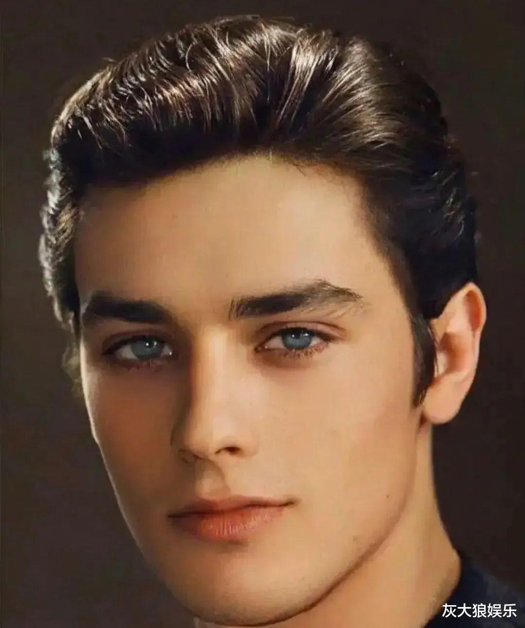 阿兰德龙去世,风流英俊一生,曾向中国女星求婚,给子女留23亿