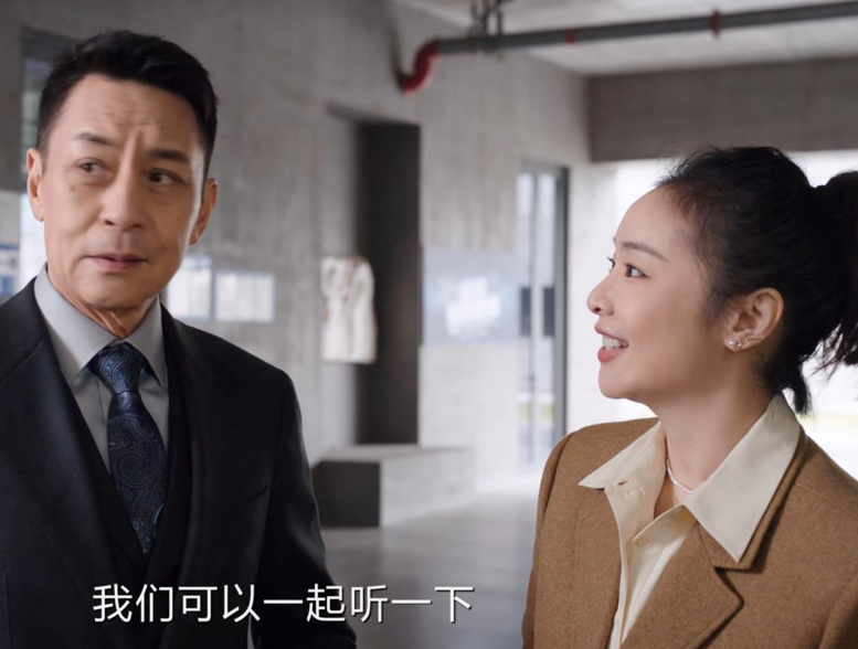 《蔷薇风暴》首播拿下飙升榜第一,连看2集,我要说:此剧要爆