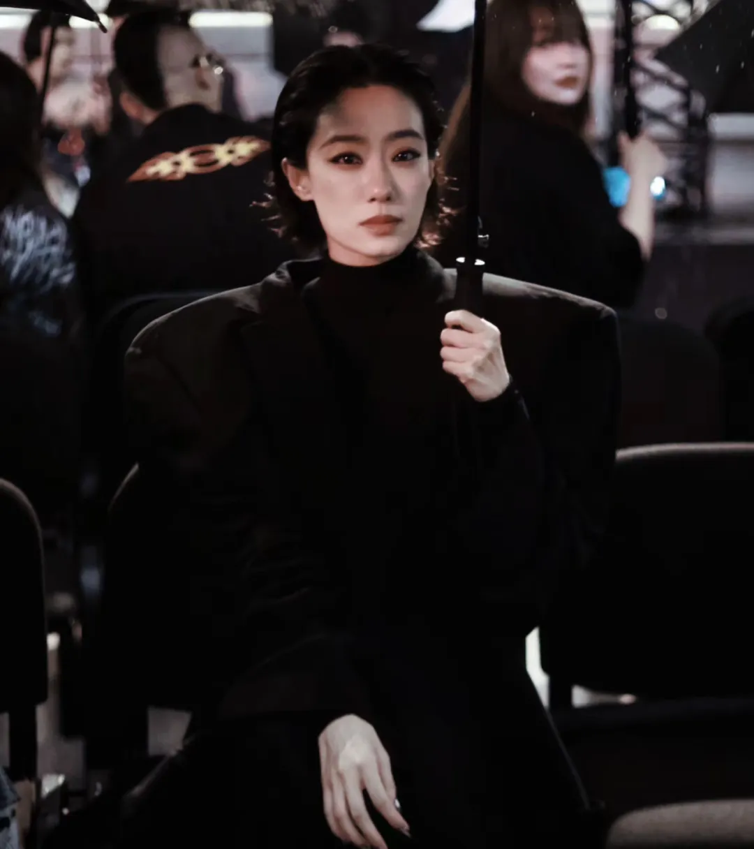 贾玲|火爆半年的贾玲,变了