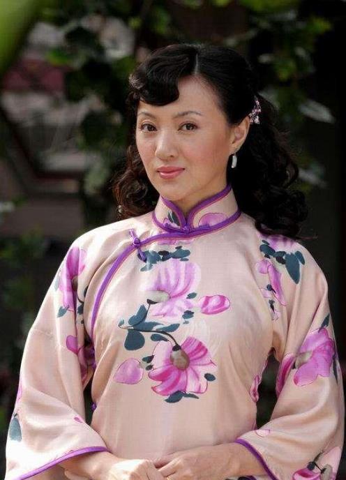 5登春晚后被送进进精神病院,金玉婷得罪了谁?郭德纲早就说对了