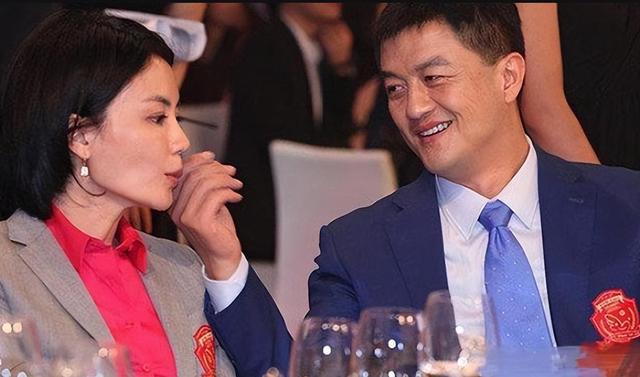 看到谢霆锋和李亚鹏的现状,才明白,王菲当初的抉择是多么聪明