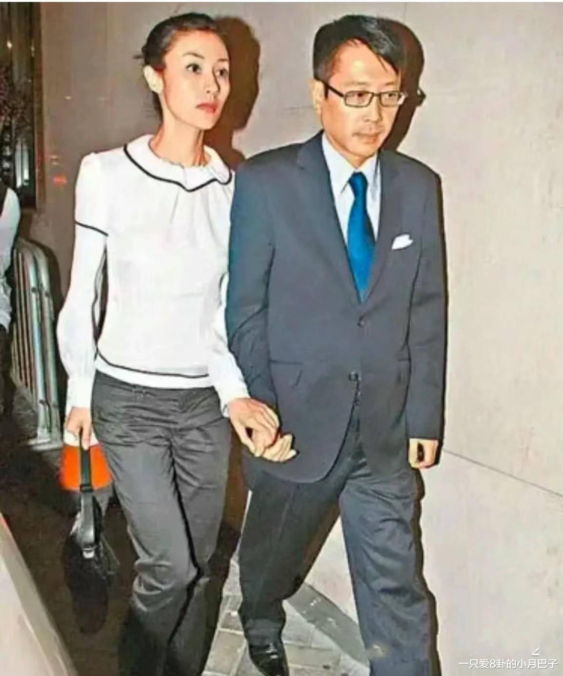 上帝给了她美貌却没有给她审美！盘点李嘉欣100套丑衣服，请避雷