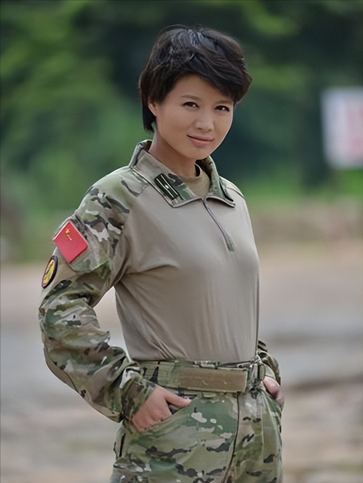 善恶终有报,抛弃妻儿娶嫩模的傅程鹏,如今活成了一个“笑话”