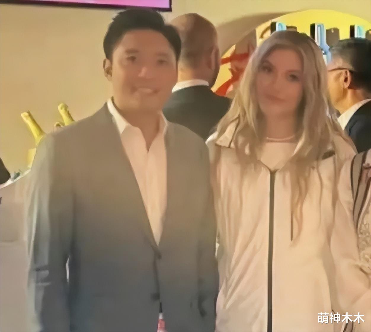 霍启山和谷爱凌妈妈热聊，双方家庭关系密切，网友疯狂撮合两人