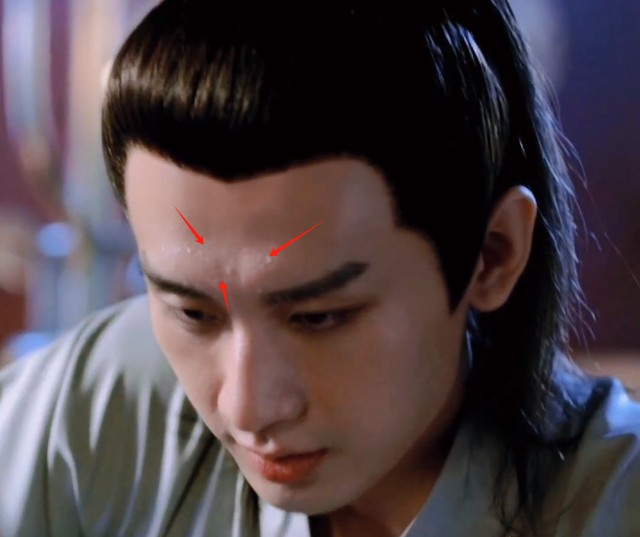 条件不符别尬演“戏精”，33岁李现告诉你，啥是教科书式纨绔子弟