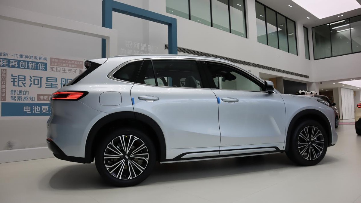 銀河星艦7“998”！業(yè)內(nèi)人士：宋pro降價(jià)恐也難擋訂單流失！