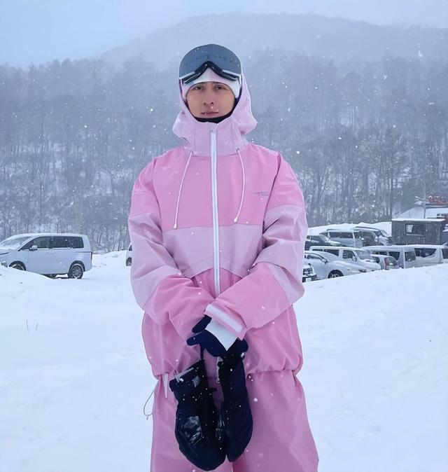 有钱成错?戴千万名表,坐3.6亿私人飞机的“沪上皇”秦奋出事了