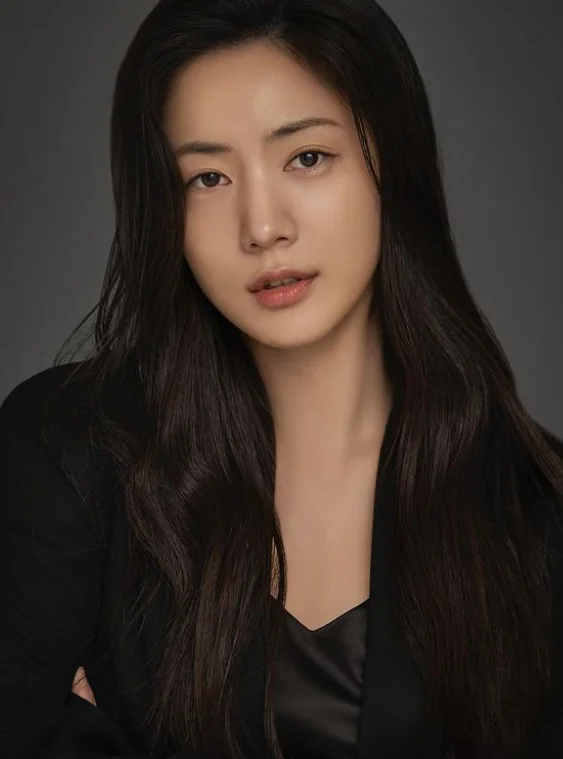 刘花英的姐姐、演员柳孝荣，为给T-ara成员发“威胁短信”道歉