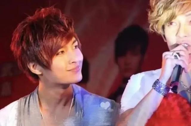 炎亚纶:所以不是不可以,只是我不可以是吗!大东又让小纶破防了