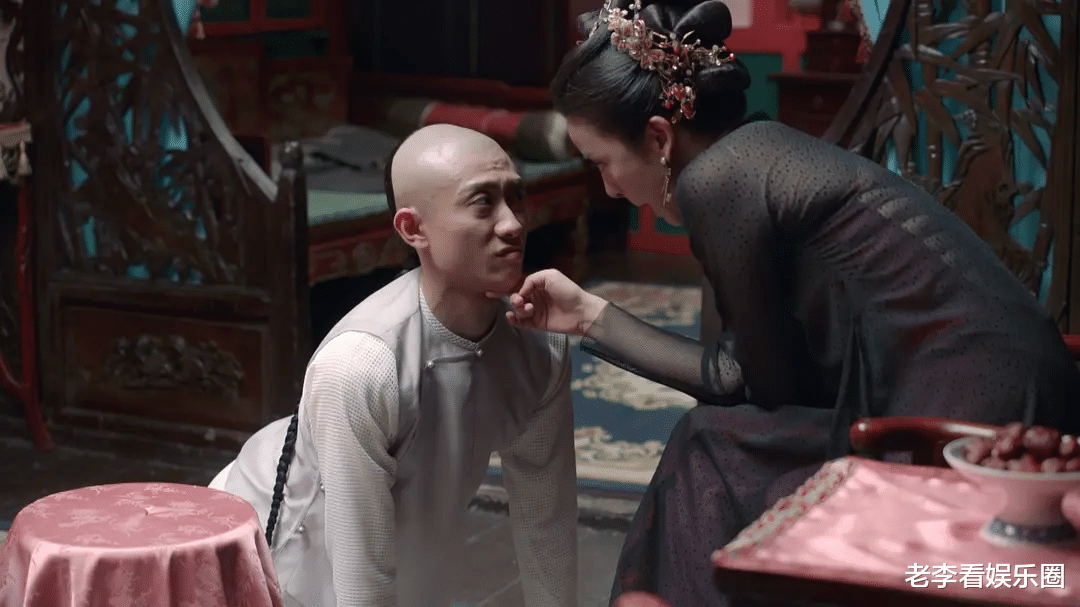 张一山版本的韦小宝像是瘦猴,苏荃和建宁公主却像女菩萨