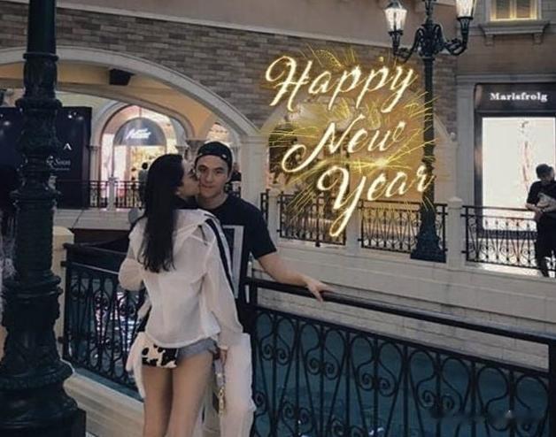 何猷启前妻离婚后生活很潇洒，离婚后成为富豪