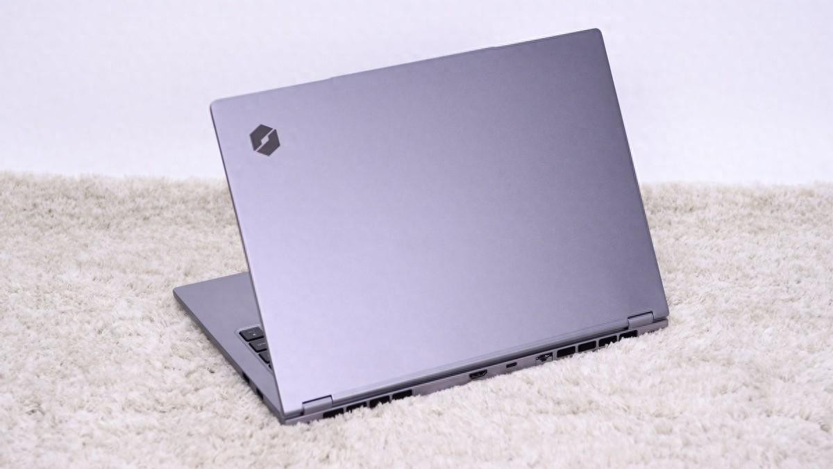 比无界14X划算？机械革命无界14S锐龙版3499元，两款对比看看