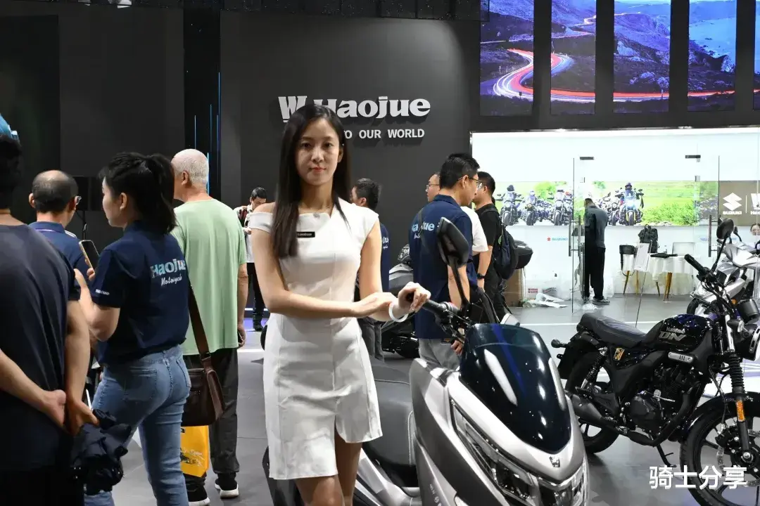 豪爵踏板“三剑客”：ADX、AFR、UHR，谁才是你的骑行最佳拍档