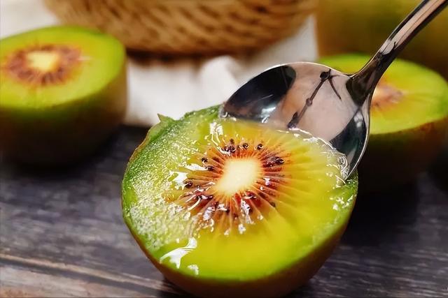 肺病是喝茶喝出来的？医生：即使再好的肺，也不能天天喝这2茶