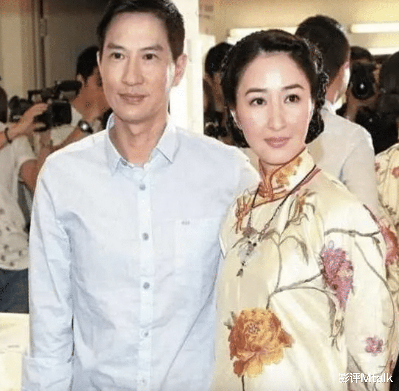 张家辉的女儿17岁，长相“美若天仙”，网友直呼：基因真强大！