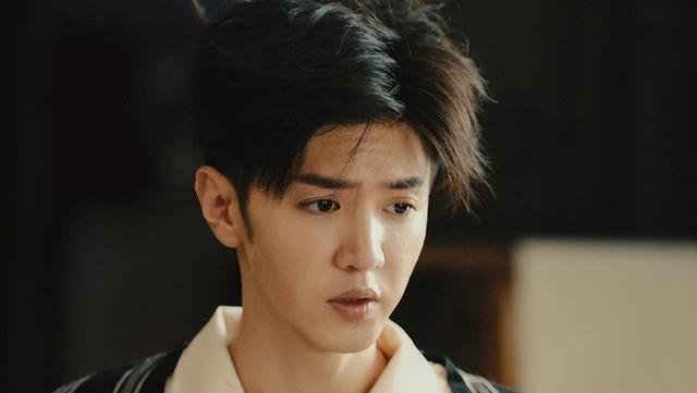 当小鲜肉混进央视反特剧,英俊潇洒被打回原形,王志文再强也没用