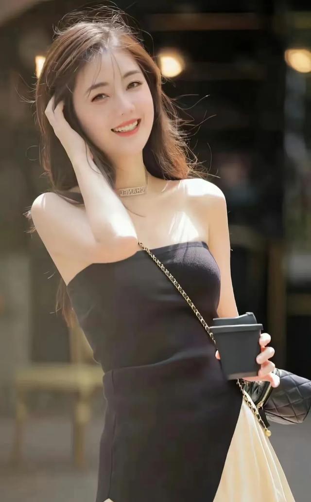 讲真的，好的身材和颜值，绝对能为你的人生加分！ ?