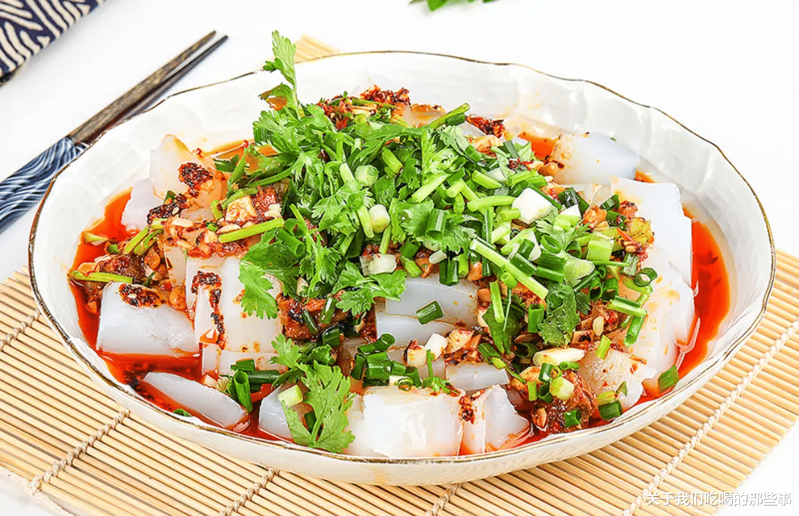 1碗淀粉6碗水,教您自制凉粉,滑嫩清凉无添加,想吃不用出去买了