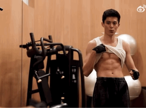 4.28娱:王一博任嘉伦成毅杨紫李现鹿晗龚俊檀健次王鹤棣黄景瑜